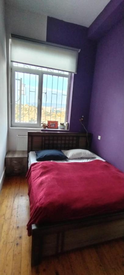 Brobro Hostel Tbilisi Esterno foto