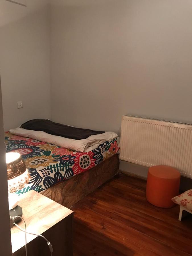 Brobro Hostel Tbilisi Esterno foto