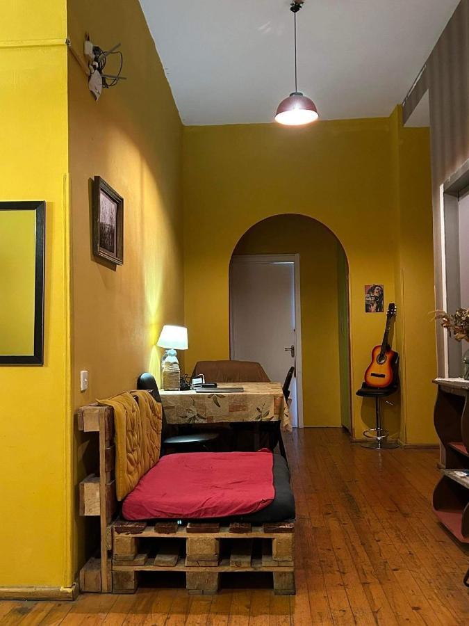 Brobro Hostel Tbilisi Esterno foto
